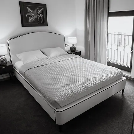 Hotell The Square Cluj-Napoca